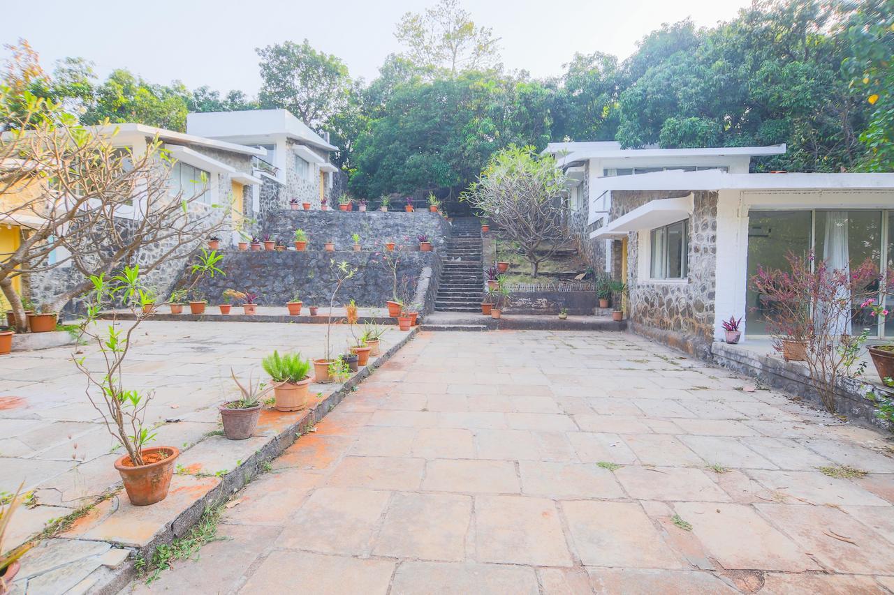V Resorts Mahua Bagh Murud Nandgaon  Exterior photo